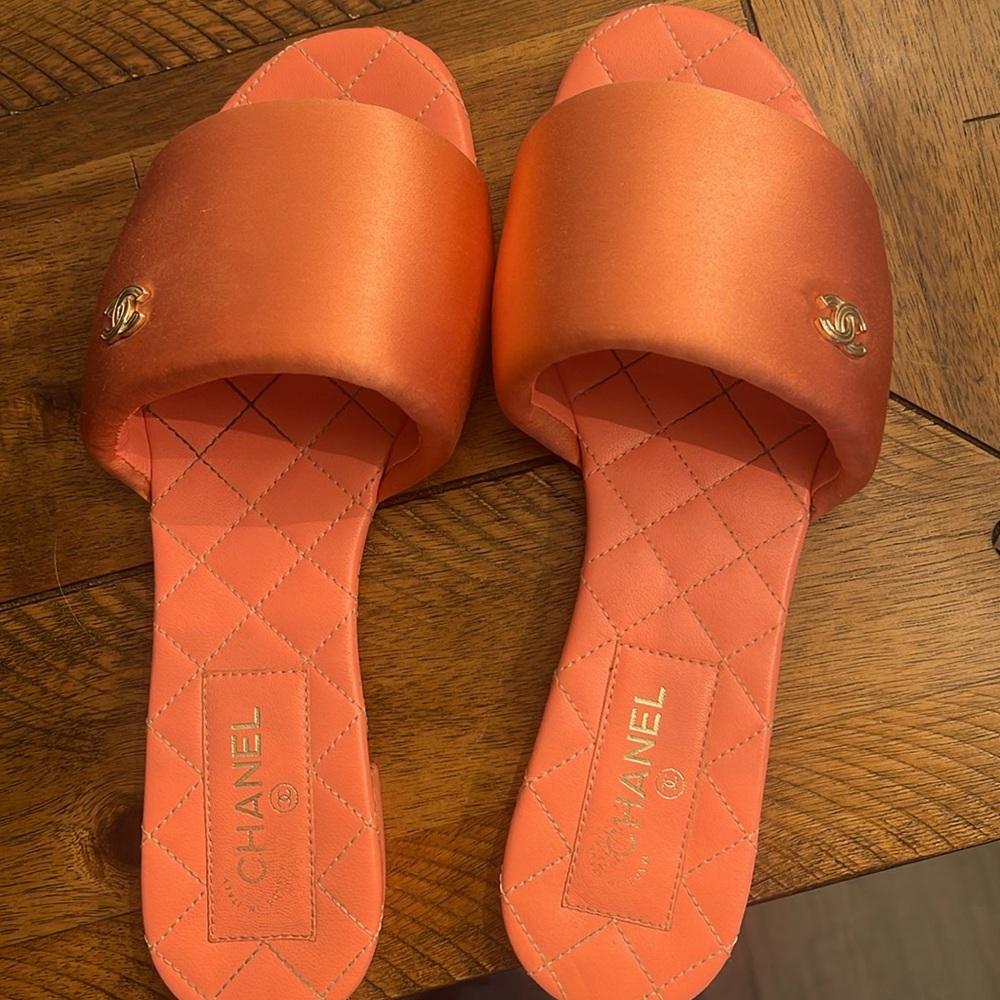 Authentic Chanel slides size 37